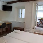 بيت ضيافة Con Encanto San Martino Pinario سانتياغو دي كومبوستيلا