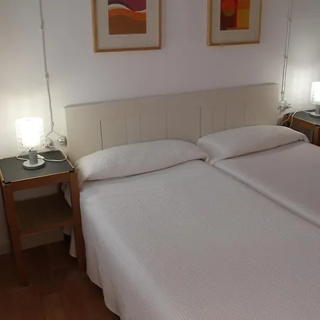 Con Encanto San Martino Pinario בית הארחה